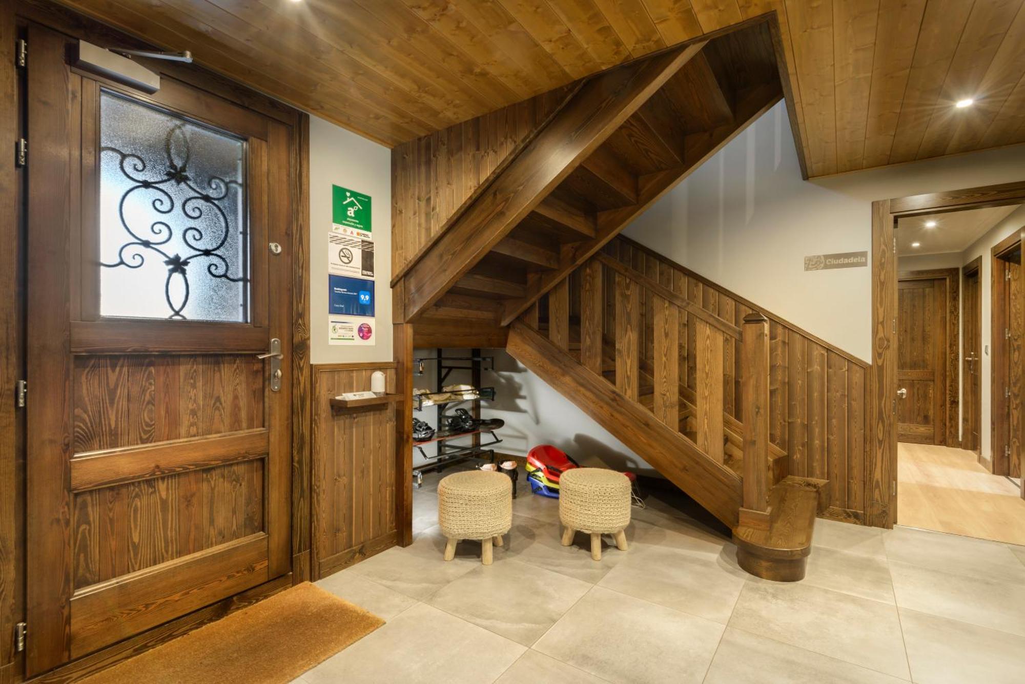 Апартаменти Casa Otal Хака Екстер'єр фото